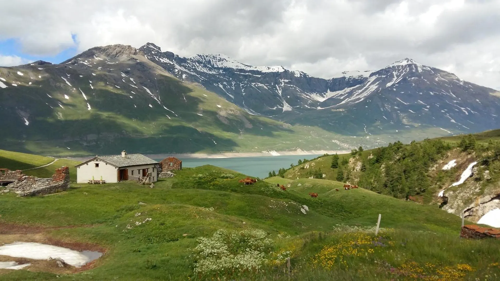 Chalet D'Alpage De Savalin A 2000 Metres D'Altitude Au Lac Du Mont-Cenis Val Cenis Frankrike